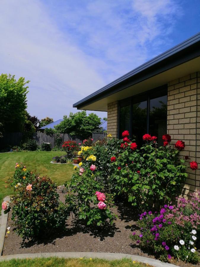Perfect Home, Stunning Gardens - Aidanfield Gardens Bellissimo Christchurch Exteriér fotografie